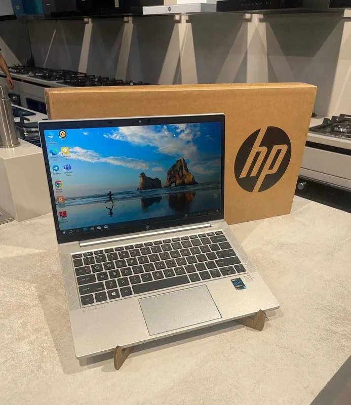 HP elitebook 830 G8 13'3 intel i7-1165g7 8/256/Display 13'3 FHD IPS — фото 2