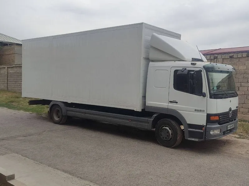 Mercedes Benz Atego — фото 2
