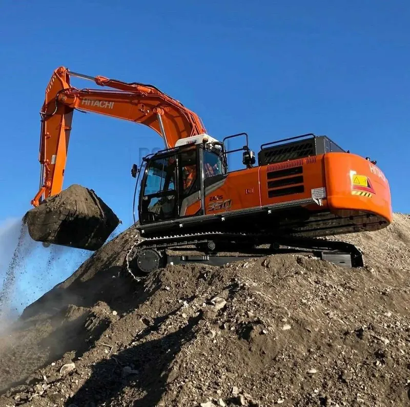 Гусеничный экскаватор HITACHI ZX330-5A 2 Гусеничный экскаватор HITACHI ZX330-5A 2