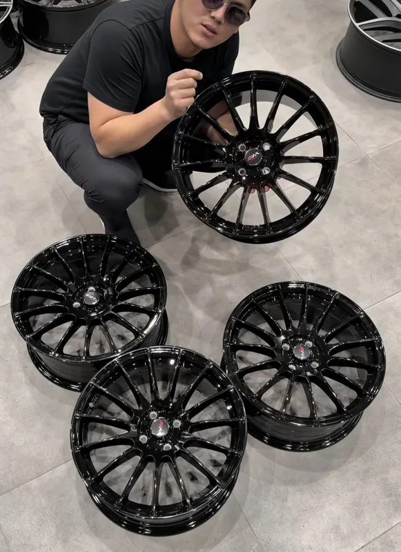 Продам r17 диска 100×4 1 Продам r17 диска 100×4 1