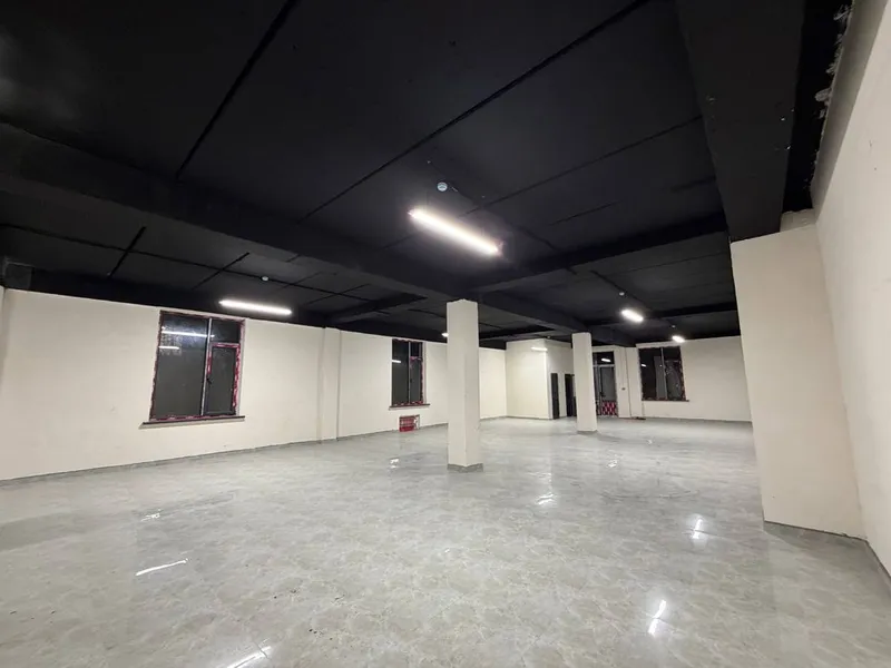 Срочно аренда офис ТурФирма Showroom Учебный Центр Метро Новза 1 Линия — фото 1