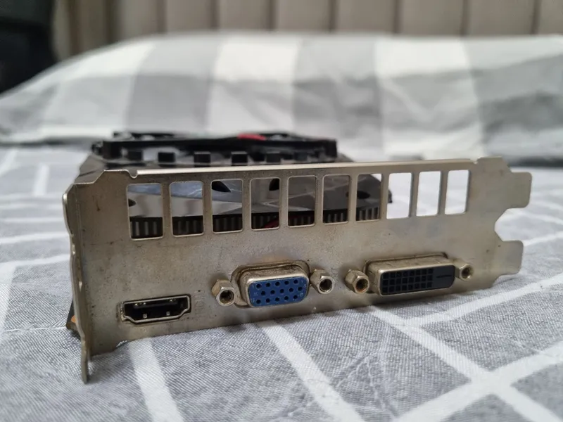 Видеокарта Nvidia GeForce GTX 750 Ti 1GB GDDR5 — фото 2