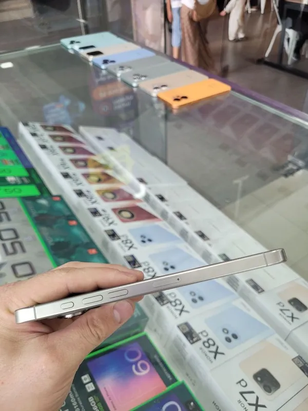 iphone 16 pro max idyal karobklari bor 98 % 3 iphone 16 pro max idyal karobklari bor 98 % 3