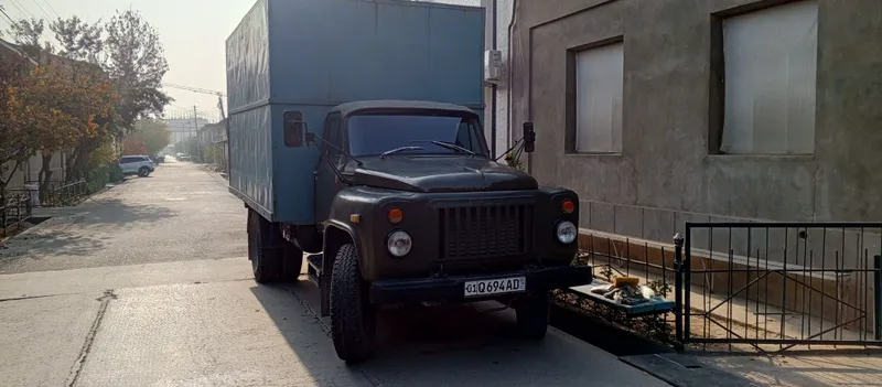 Gaz 53 sotiladi 1980 yil 1 Gaz 53 sotiladi 1980 yil 1
