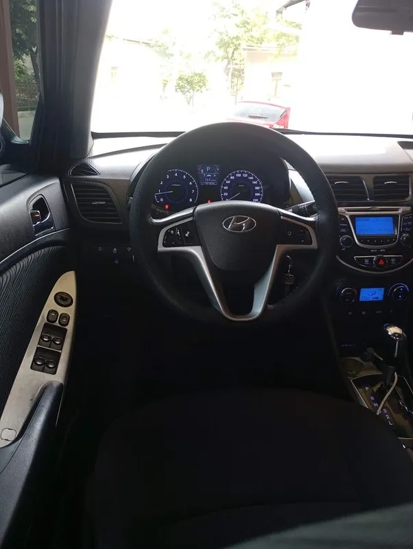 Hyundai Accent 2013 6 Hyundai Accent 2013 6
