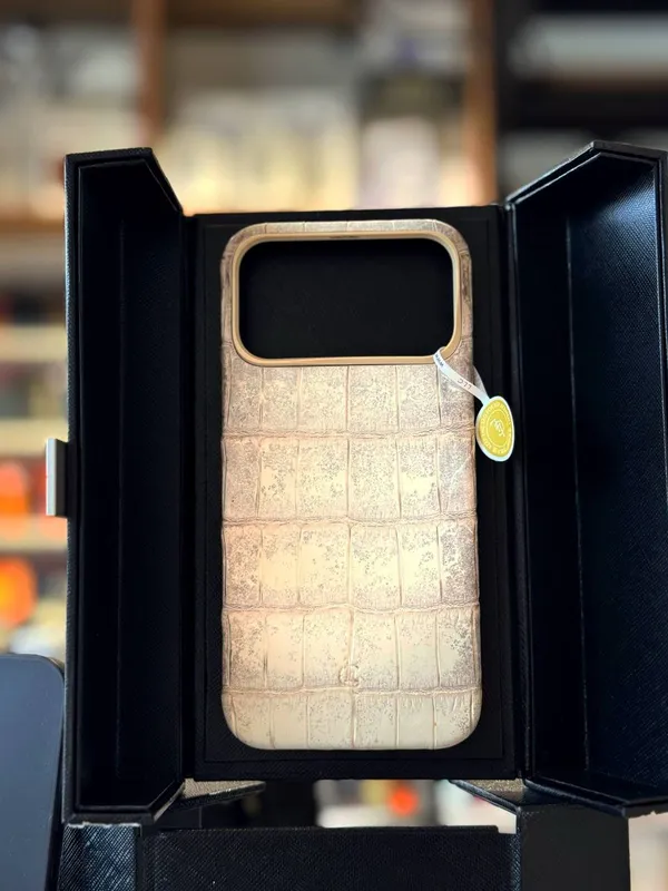 LLC Croco Case — premium detail’larni yoqtiradiganlar uchun