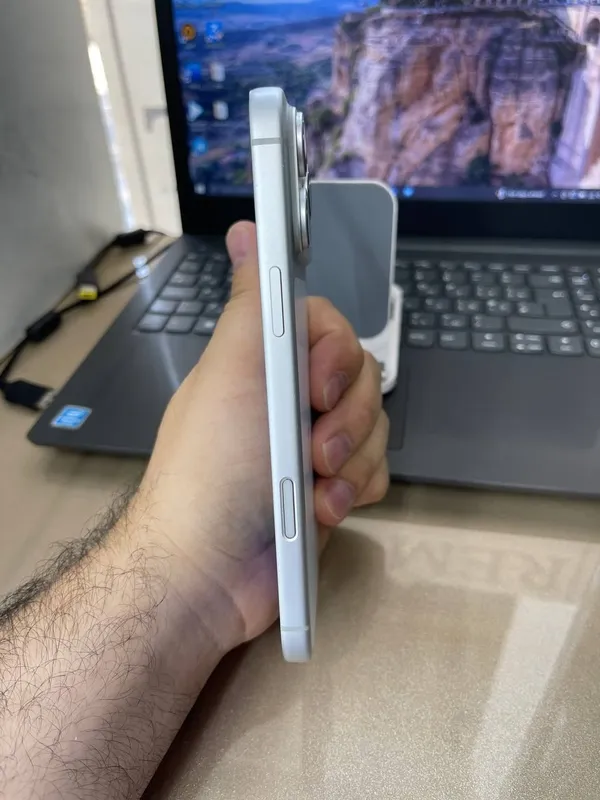 Iphone 17 Pro Max 256GB (Silver) 6 Iphone 17 Pro Max 256GB (Silver) 6
