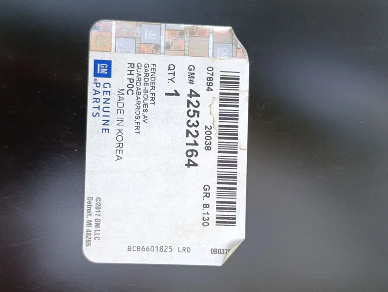 Продам переднее правое крыло от Каптивы 3-4. 2