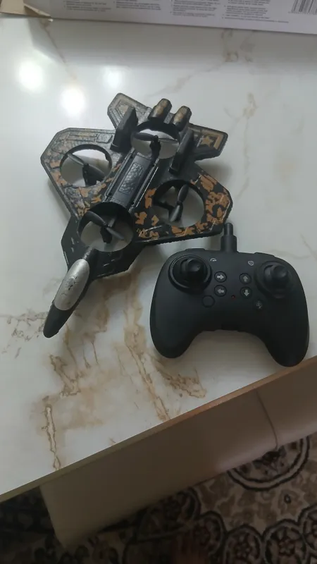 Dron arzon narx salto otadi 15m metrgacha oladi