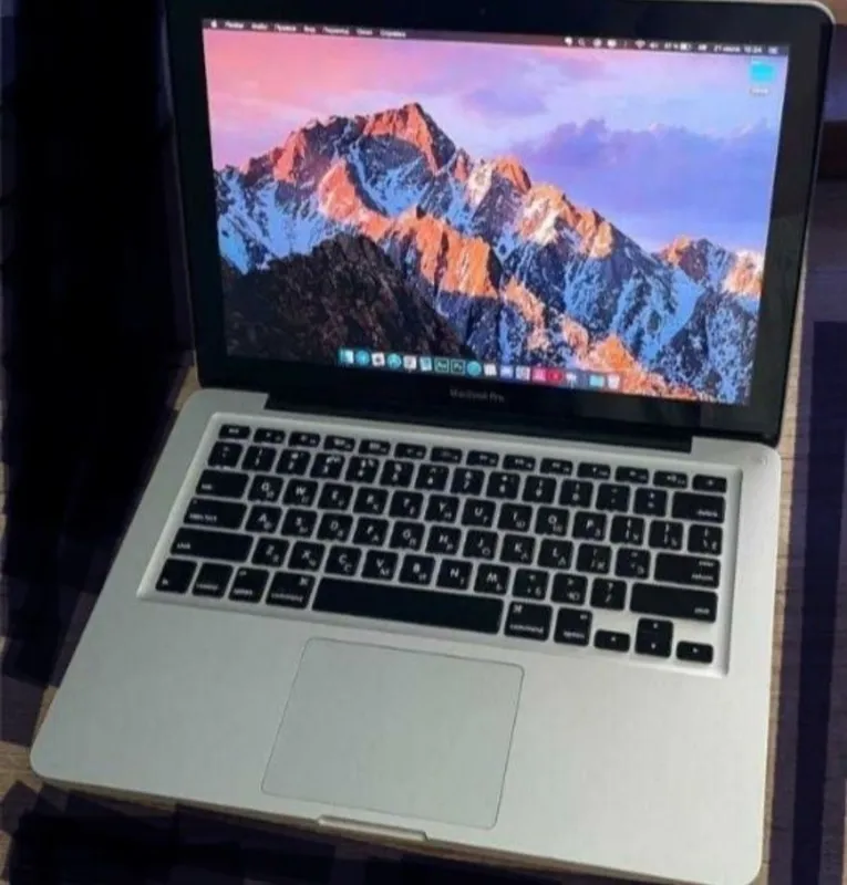 Apple MacBook Pro " 2011 Holati: A'lo.