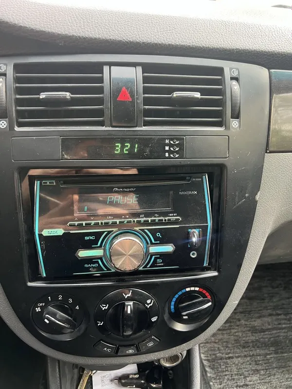 Pioneer FH-X555UI sotiladi original 6