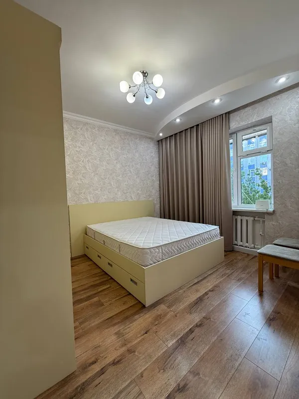 Продаётся 3-комнатная квартира (77-серия), 70 м², 3/4, Мирзо-Улугбекский район 7