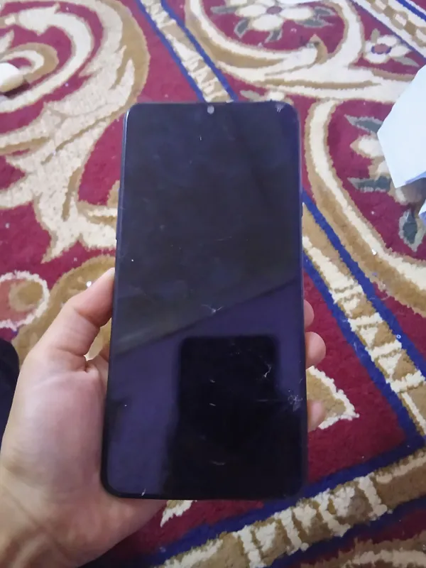 Samsung A21S sotiladi hamma joyi ishlardi