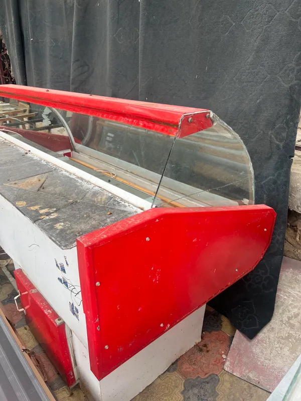 Vitrena xolodelnik 2metrli