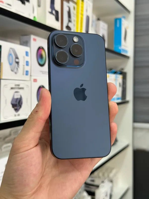 iPhone 15 Pro iPhone 15 Pro