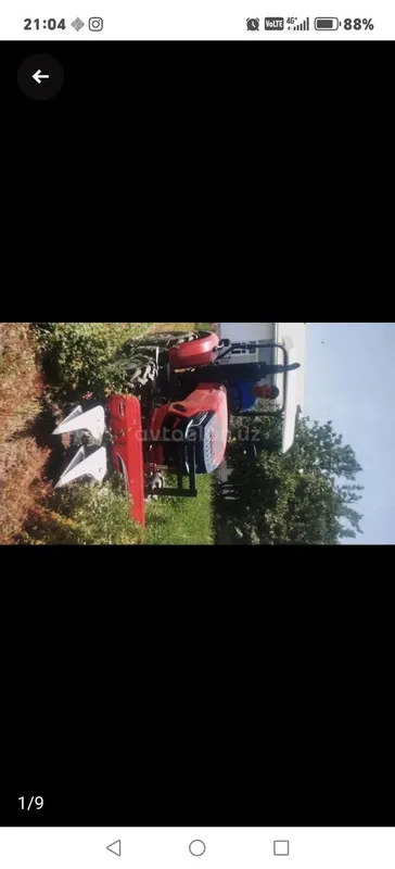 Traktor hamma narsalari bilan 1 Traktor hamma narsalari bilan 1