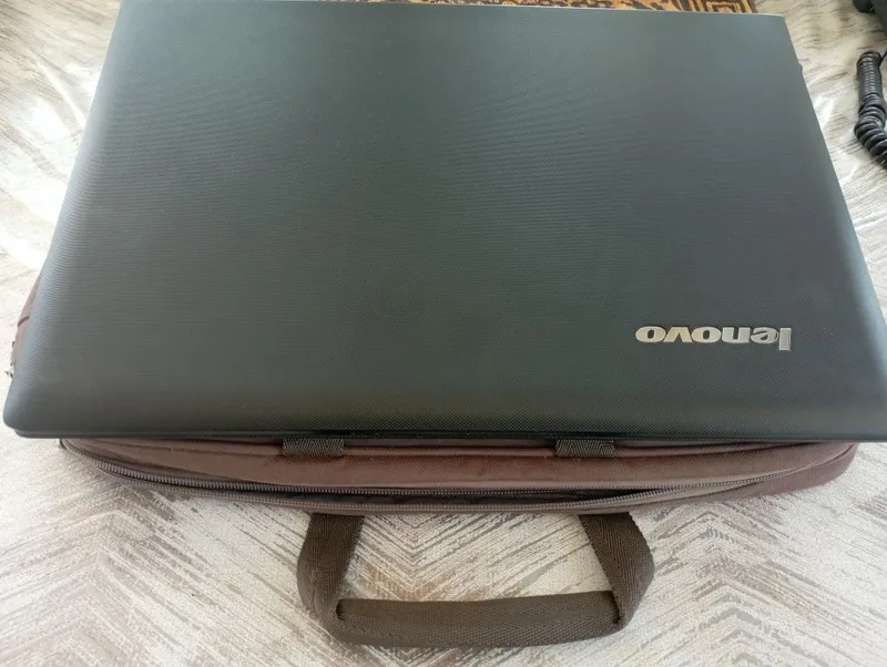 Noutbuk Lenova G50-30