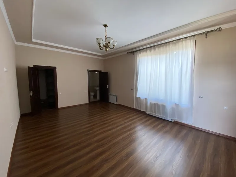 12.50 sotix uy yer sotiladi Toshkent tumani kirovda 8