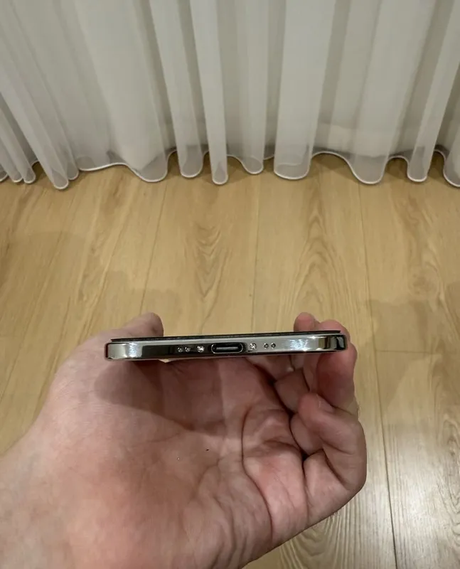 iPhone Air 256 GB, oq 4 iPhone Air 256 GB, oq 4