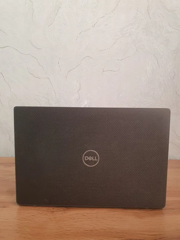 Dell i5-8365u 8/256gb 4 Dell i5-8365u 8/256gb 4