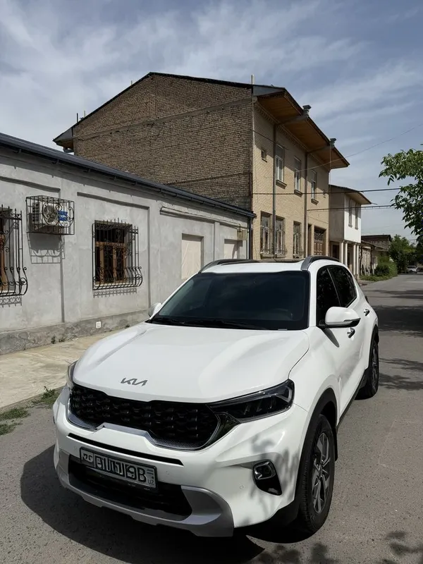 Срочно киа сонет сотилади 1
