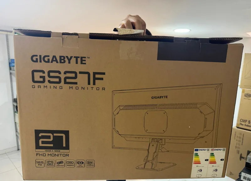 Игровой монитор Gigabyte GS27F 165гц — фото 3