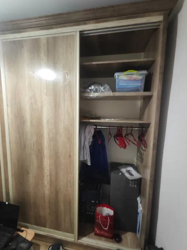 2 eshikli kupe shkaf, a’lo holatda 1