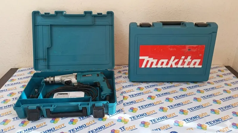 Ударная дрель MAKITA