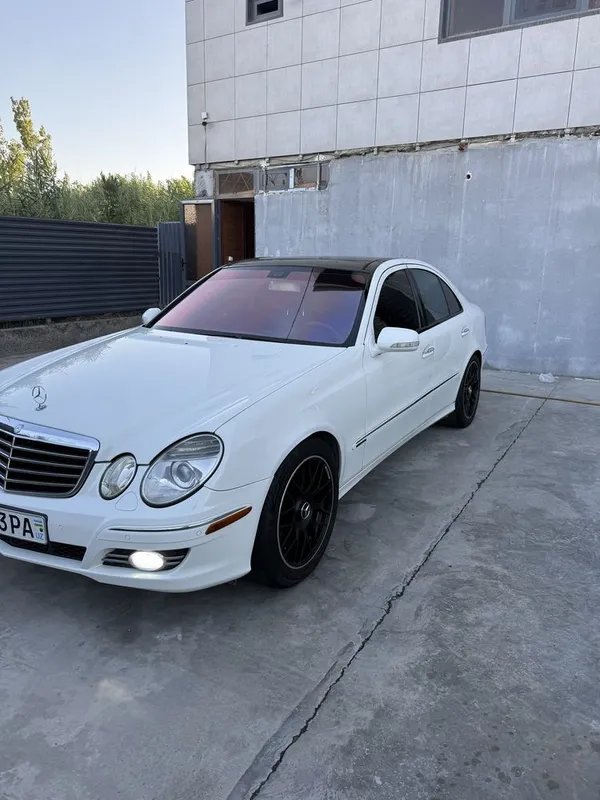 Mercedes benz W211 1 Mercedes benz W211 1