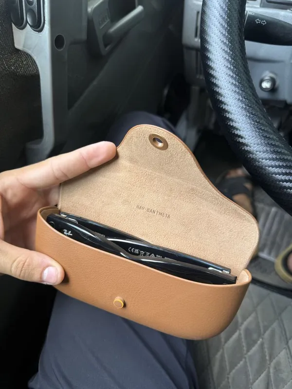 Продается очки Ray Ban 2 Продается очки Ray Ban 2