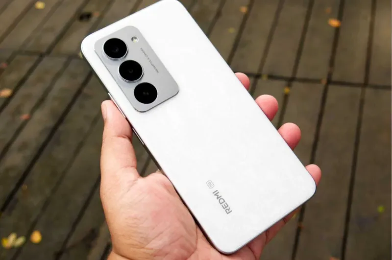Redmi 15 8/256 ГБ (Новый, запечатан) 4
