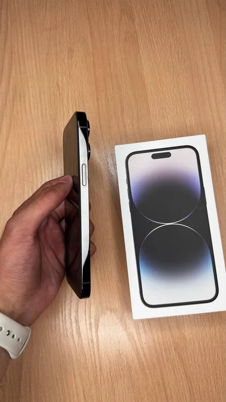 iPhone 14 Pro Max 2