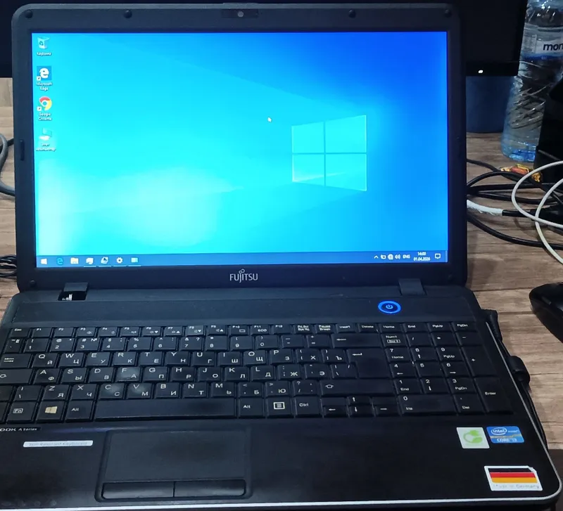 Fujitsu intel core i5 /8GB tezkor xotira /256GB SSD noutbuk 1 Fujitsu intel core i5 /8GB tezkor xotira /256GB SSD noutbuk 1