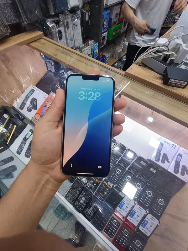 Apple 13 pro max 3 Apple 13 pro max 3