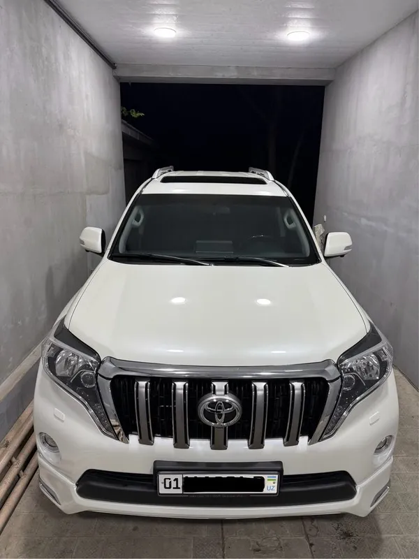 2016 yil Toyota prado 150 vx sotiladi