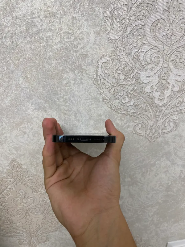 iphone 14 pro холати зор 1