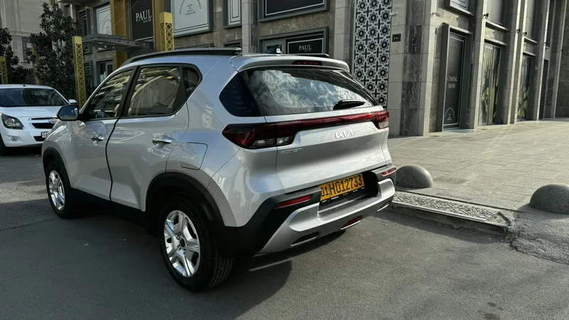 Kia sonet luxe Пробег менее 1тыс — фото 4