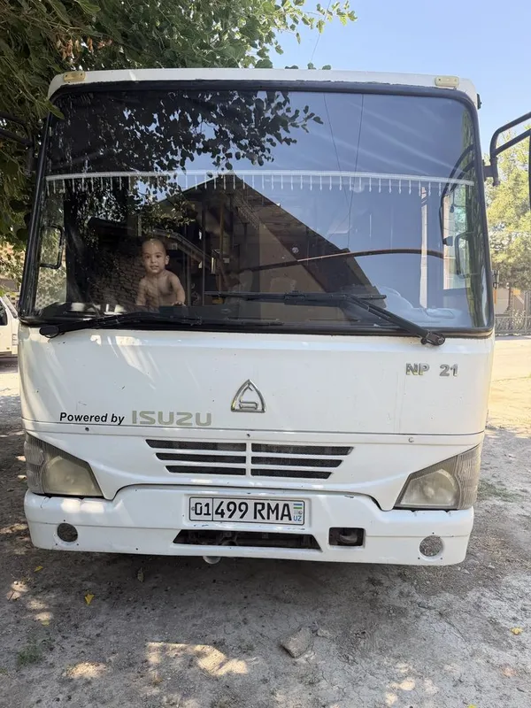 Исузу автобус кабина сотилади 5 Исузу автобус кабина сотилади 5