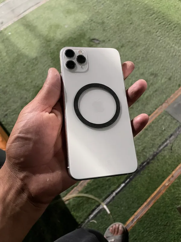 Ayfon 11 pro max 3