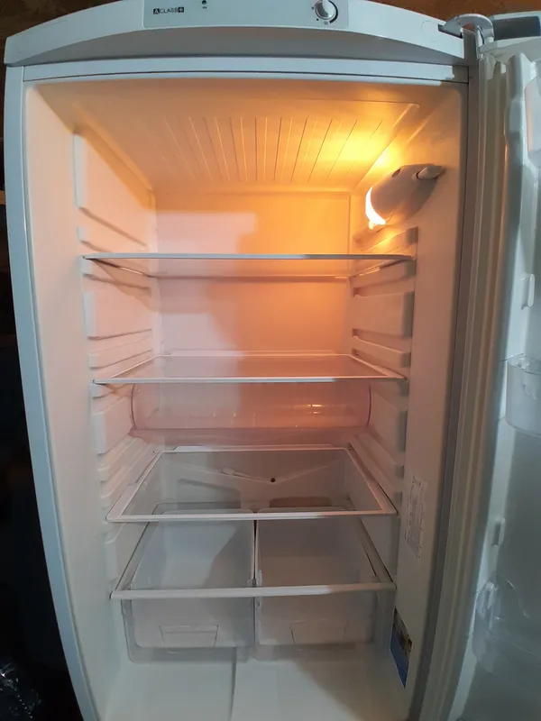 Indesit muzlatgichi 4
