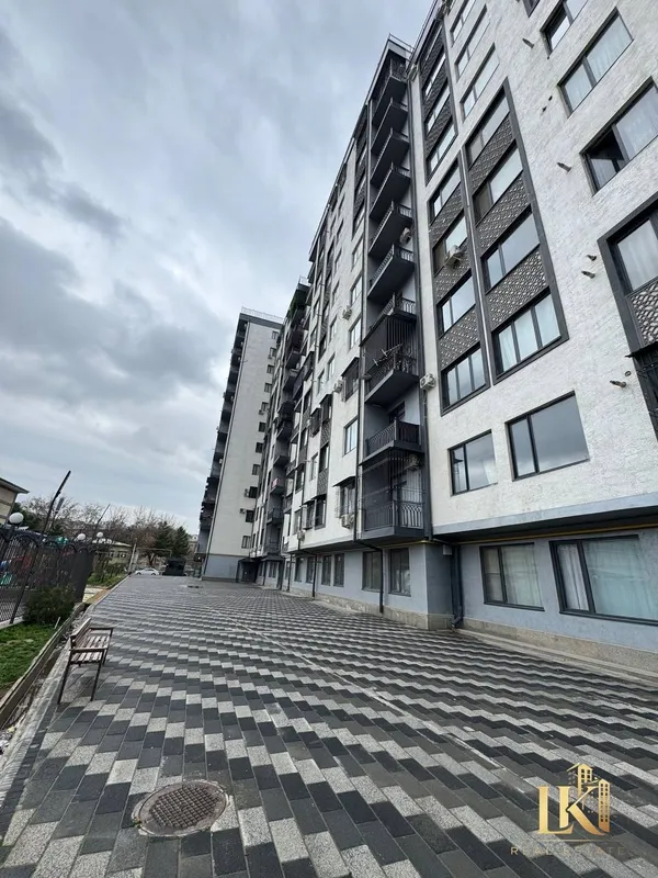 Продаётся 2-комнатная квартира в ЖК Zarafshan Golden Group 10