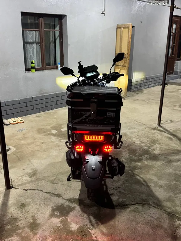 Skuter Tank Pro Max
