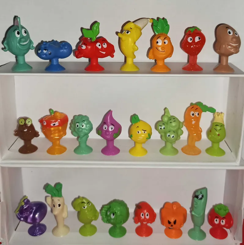Овощи-фрукты прилипалы, игрушки из Дикси