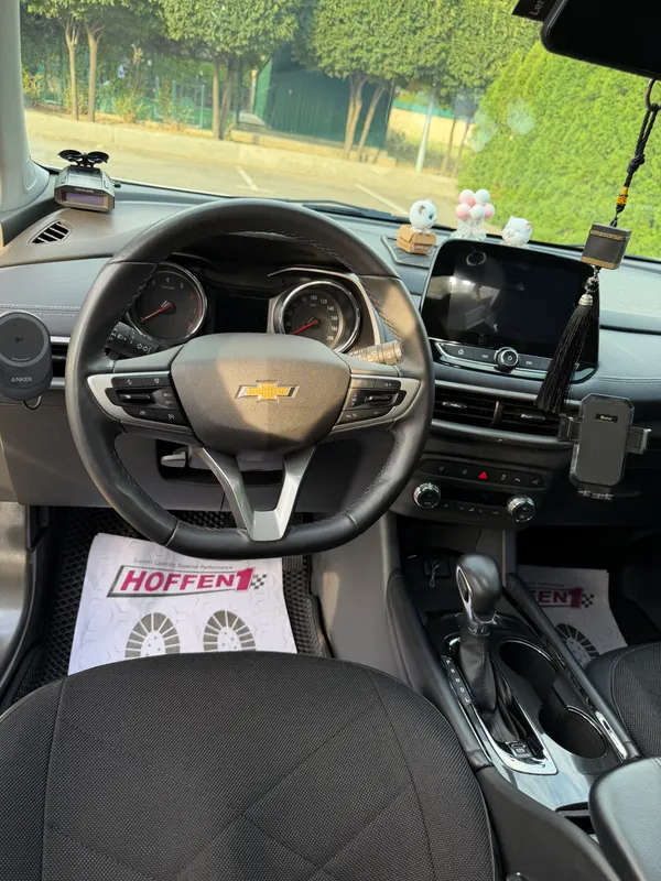 Chevrolet Tracker 2 9 Chevrolet Tracker 2 9