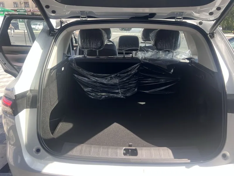 Leapmotor C 10 EV 2026 yil 7 Leapmotor C 10 EV 2026 yil 7