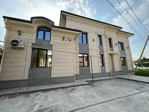 Продаётся отдельно стоящее здание круг Рохат 3 Продаётся отдельно стоящее здание круг Рохат 3