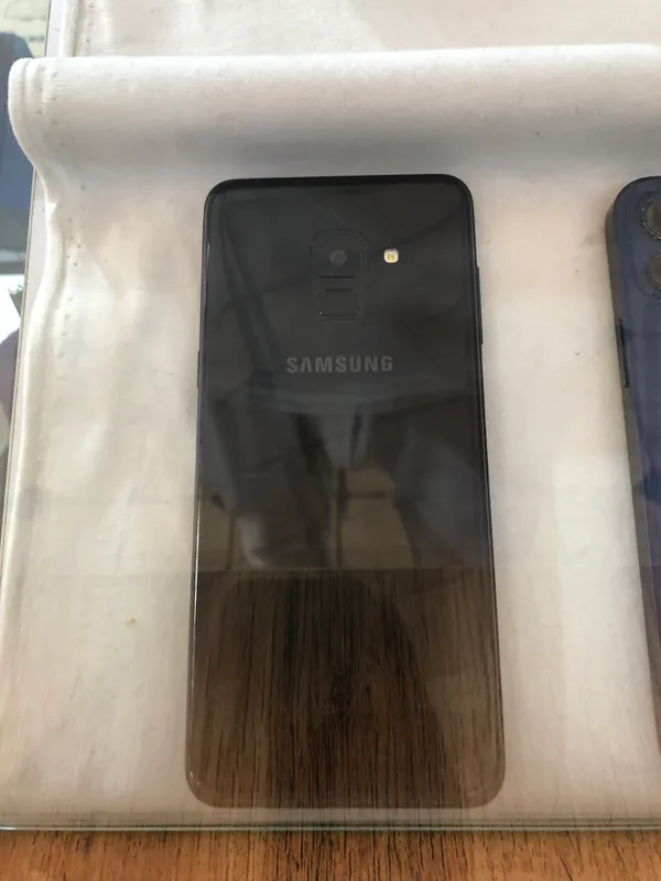 SAMSUNG A8 32GB 600min