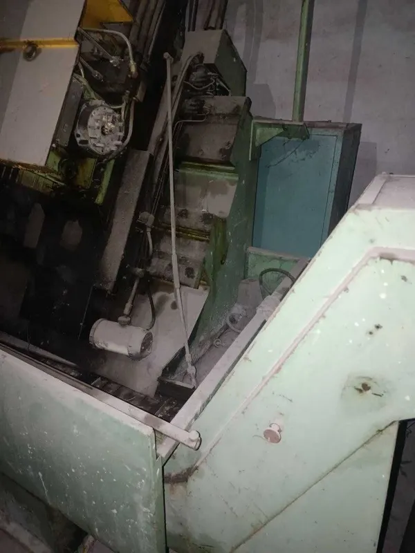 Токарный ЧПУ станок 2