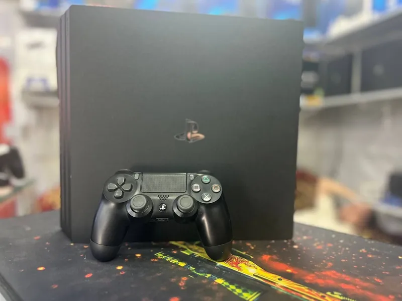 Playstation 4 pro — фото 2