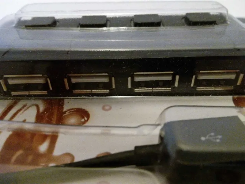 USB-хаб 4 порта USB 2.0 с выключателем — фото 2